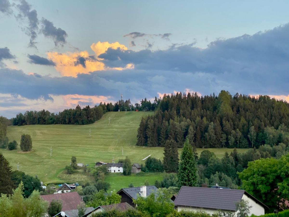 Apartman Hubert Kasperske Hory Esterno foto